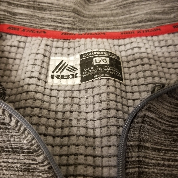 RBX Xtrain Grey Compression Pull Over Size Large - Picture 6 of 7
